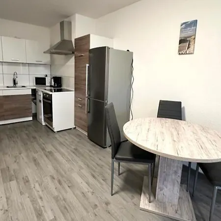 Lejlighed Voll Ausgestattetes In *